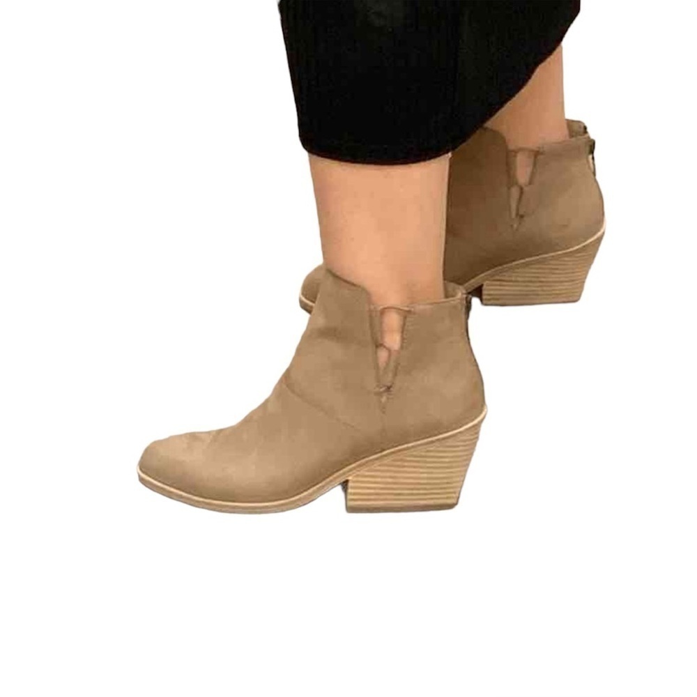 Eileen Fisher Tan Nubuck Leather Ankle Boots Size 7.5